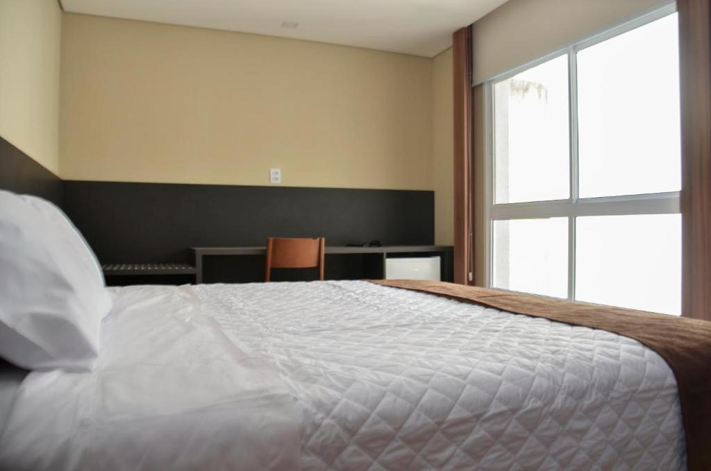 M Tower Hotel Пелотас Экстерьер фото